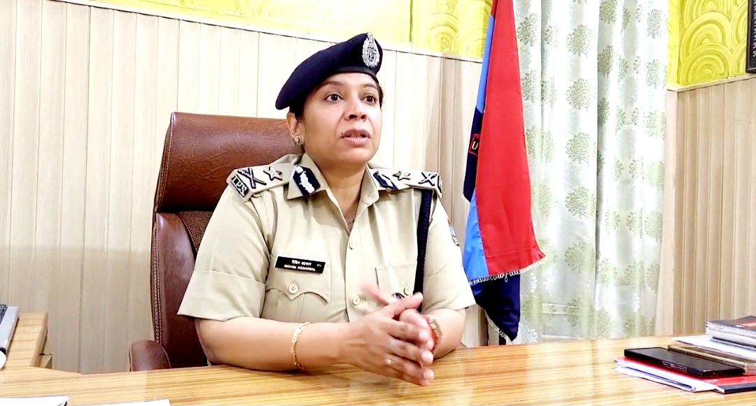 आईजी कुमाऊँ रिद्धिम अग्रवाल की बड़ी कार्रवाई — मेडिकल स्टोर से नशीली दवाइयों का जखीरा बरामद