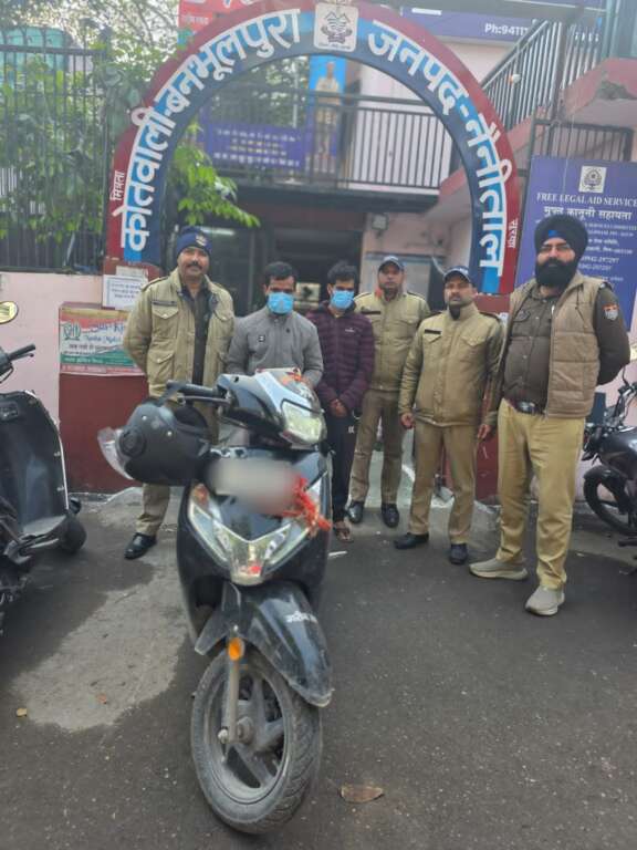 पूर्व कोतवाल लालकुआं दिनेश फर्त्याल वर्तमान बनभूलपुरा प्रभारी निरीक्षक एक्शन मोड में 463 ग्राम चरस के साथ आरोपी गिरफ्तार