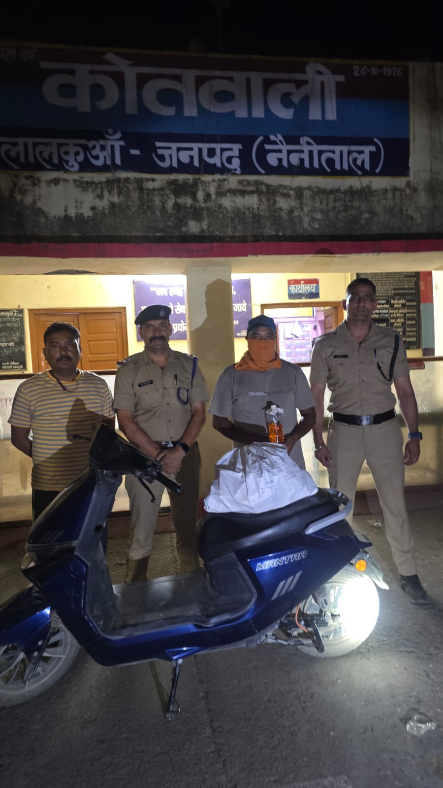 लालकुआं-चोरगलिया पुलिस बनी शराब माफियाओं की काल, पकड़ी शराब की खेप: आबकारी विभाग सोया गहरी नींद