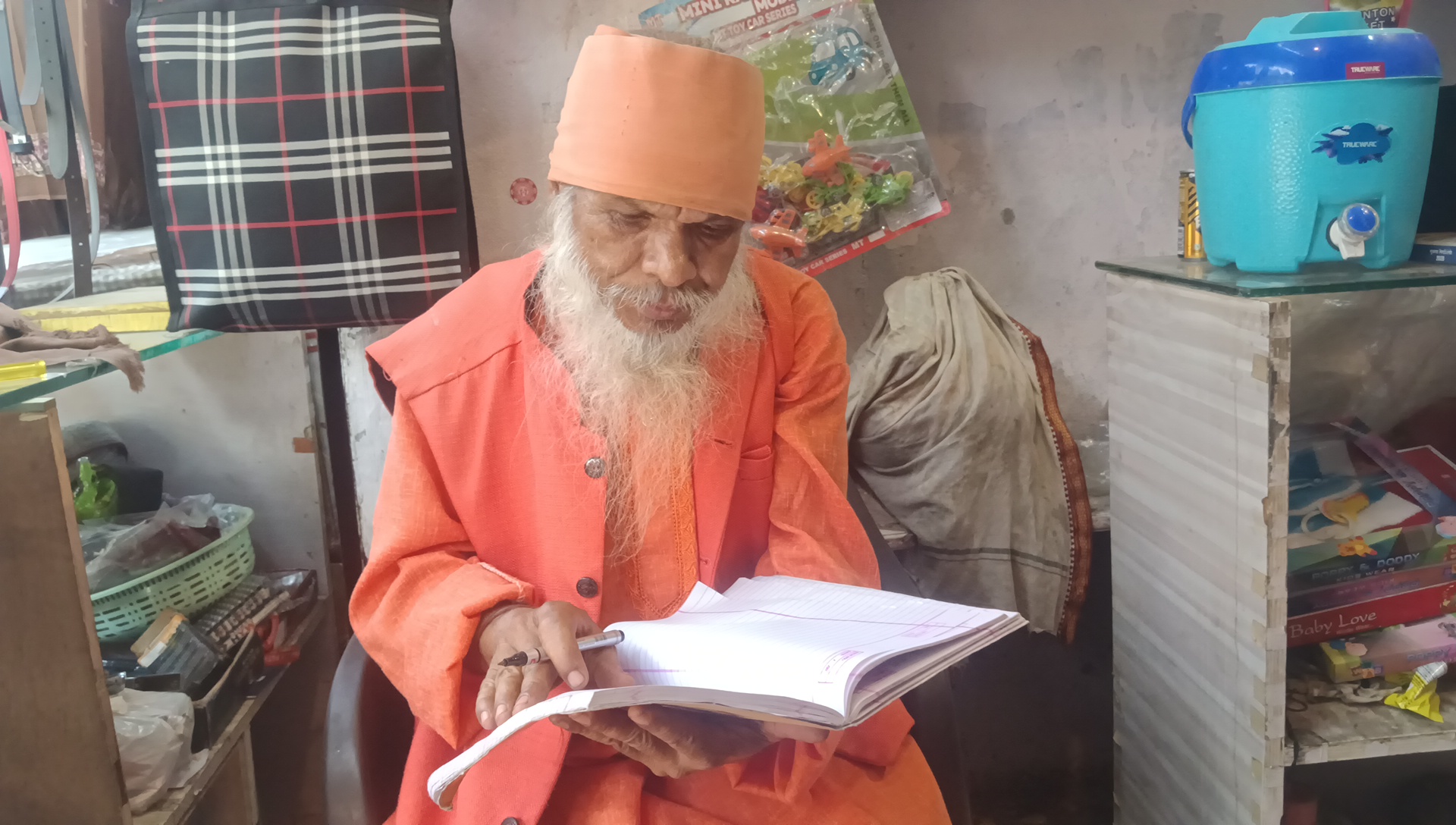 लालकुआं में वीरेंद्र पुरी महाराज जी 2027 में देंगे बीजेपी-कांग्रेस को सीधी चुनौती लड़ेंग 56 विधानसभा लालकुआं का चुनाव देखें इंटरव्यू