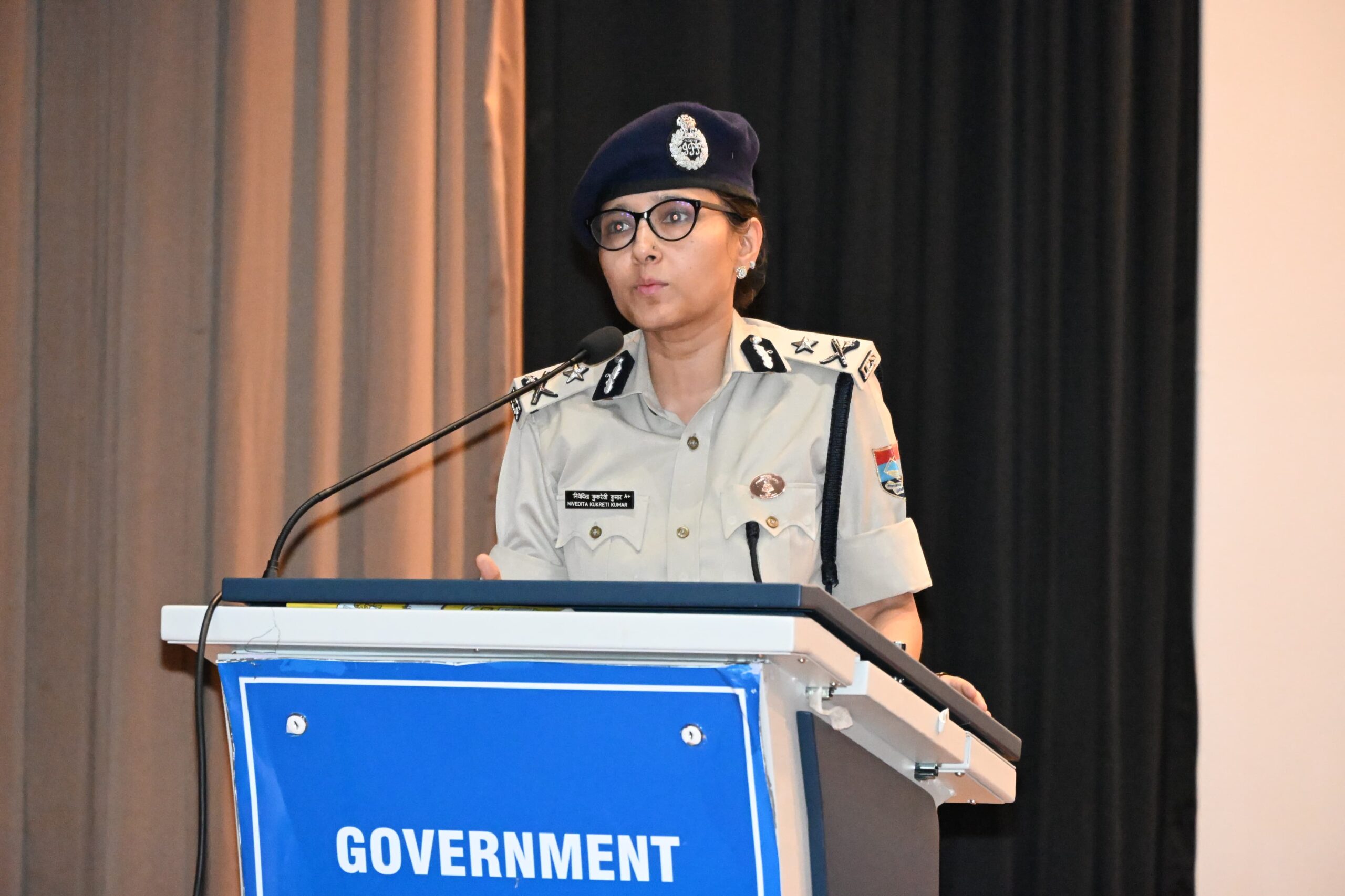 आईजी निवेदिता कुकरेती की अगुवाई में कैंची धाम मेले की सुरक्षा तैयारियां पूरी, अधिकारियों और पुलिस बल को दिए सख्त निर्देश:देखें वीडियो: