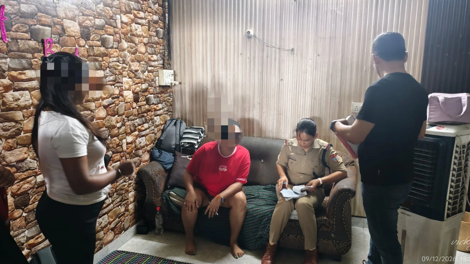 1007257240_cropped.webp