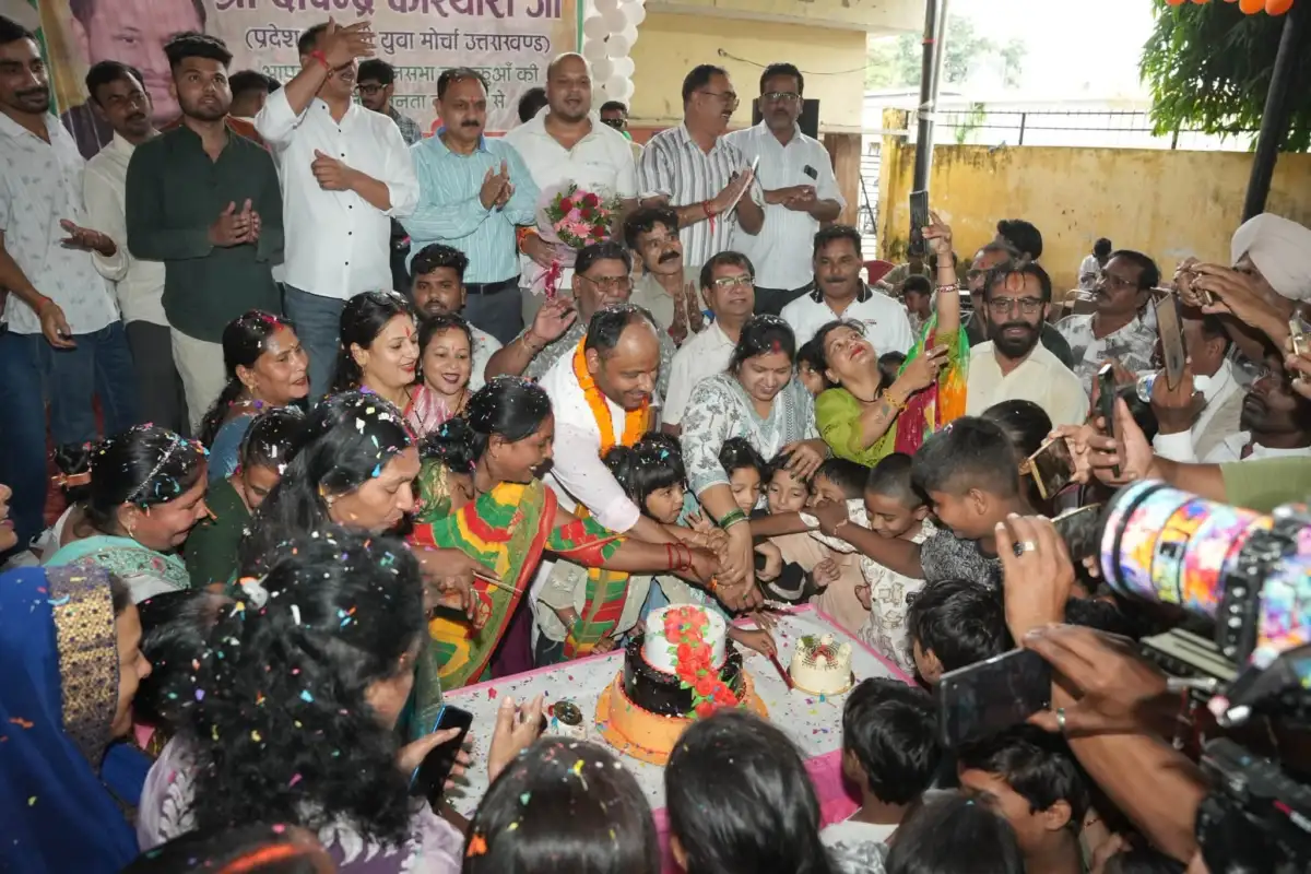 लालकुआं-बिंदुखत्ता में हर्षोल्लास से मनाया गया दीपेंद्र कोश्यारी का जन्मदिन, ‘हमारा नेता कैसा हो’ के नारों से गूंजा क्षेत्र